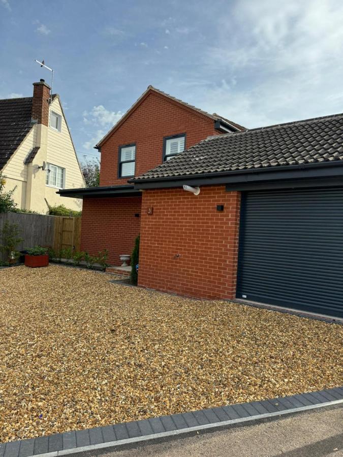 La Casa Rosa Cheltenham - Free Parking Close To Racecourse Exterior photo